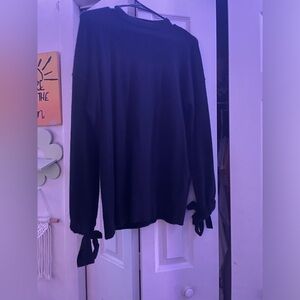 sweater, fleece, black, tie sleeves